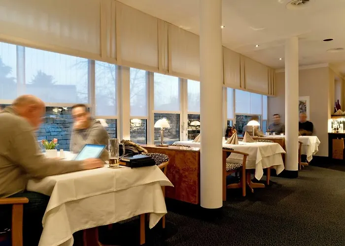 Hotell Erfurter Tor 3*